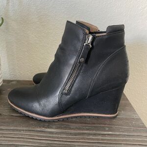 SOUL Naturalizer Haley Black Wedge Boots